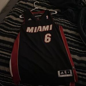 Lebron heat jersey